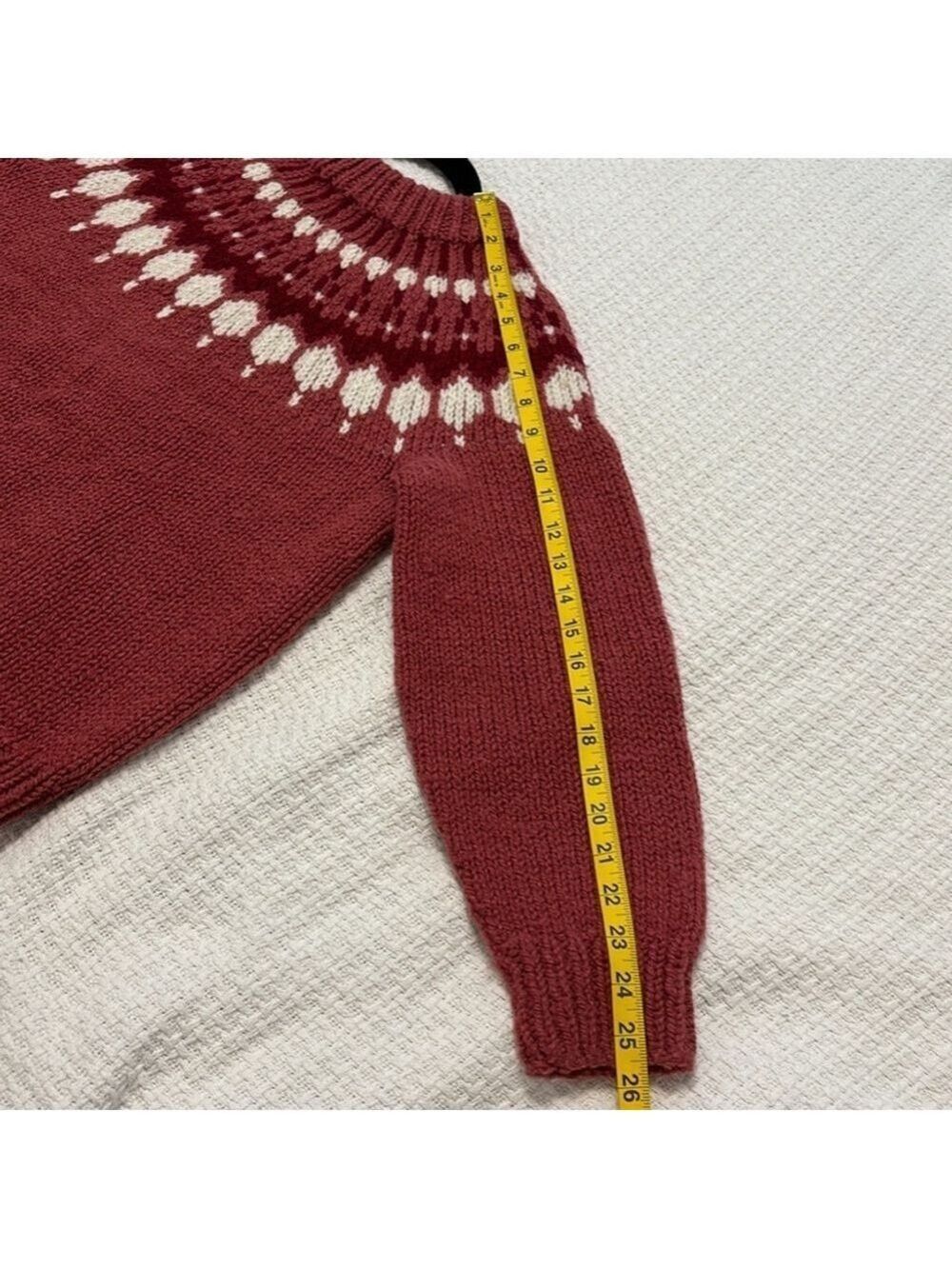 HANDKNIT fisherman fair isle sweater crew neck long sleeves raspberry medium - Picture 8 of 8